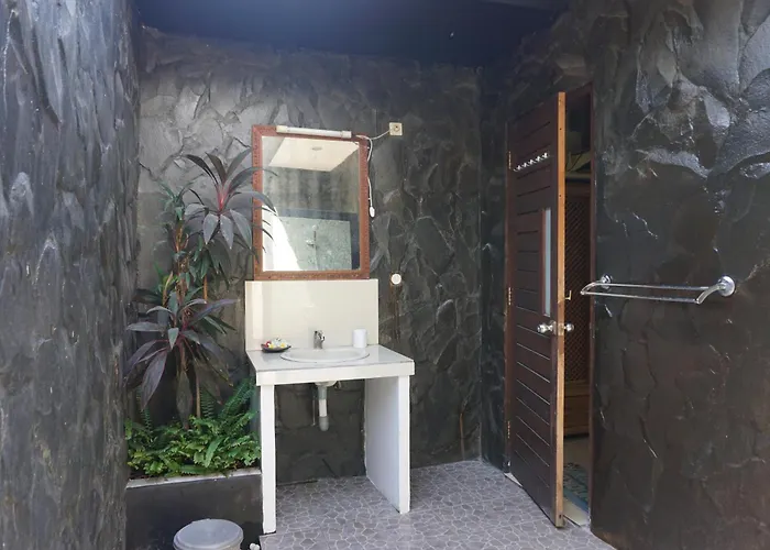 ゲストハウス Bali Sea View 2*